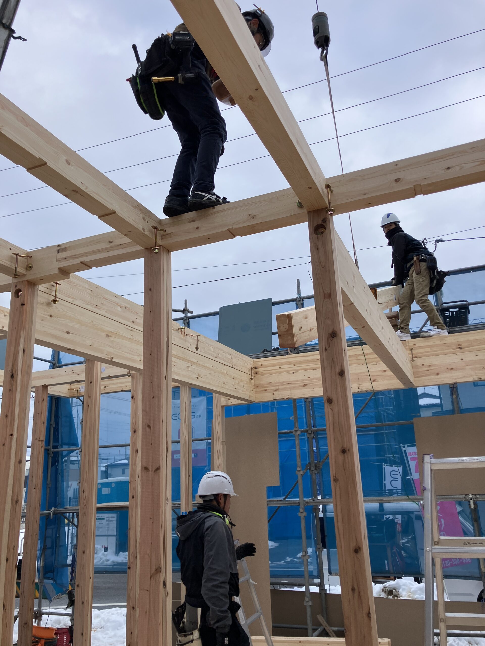 2/1   無事上棟完了です！