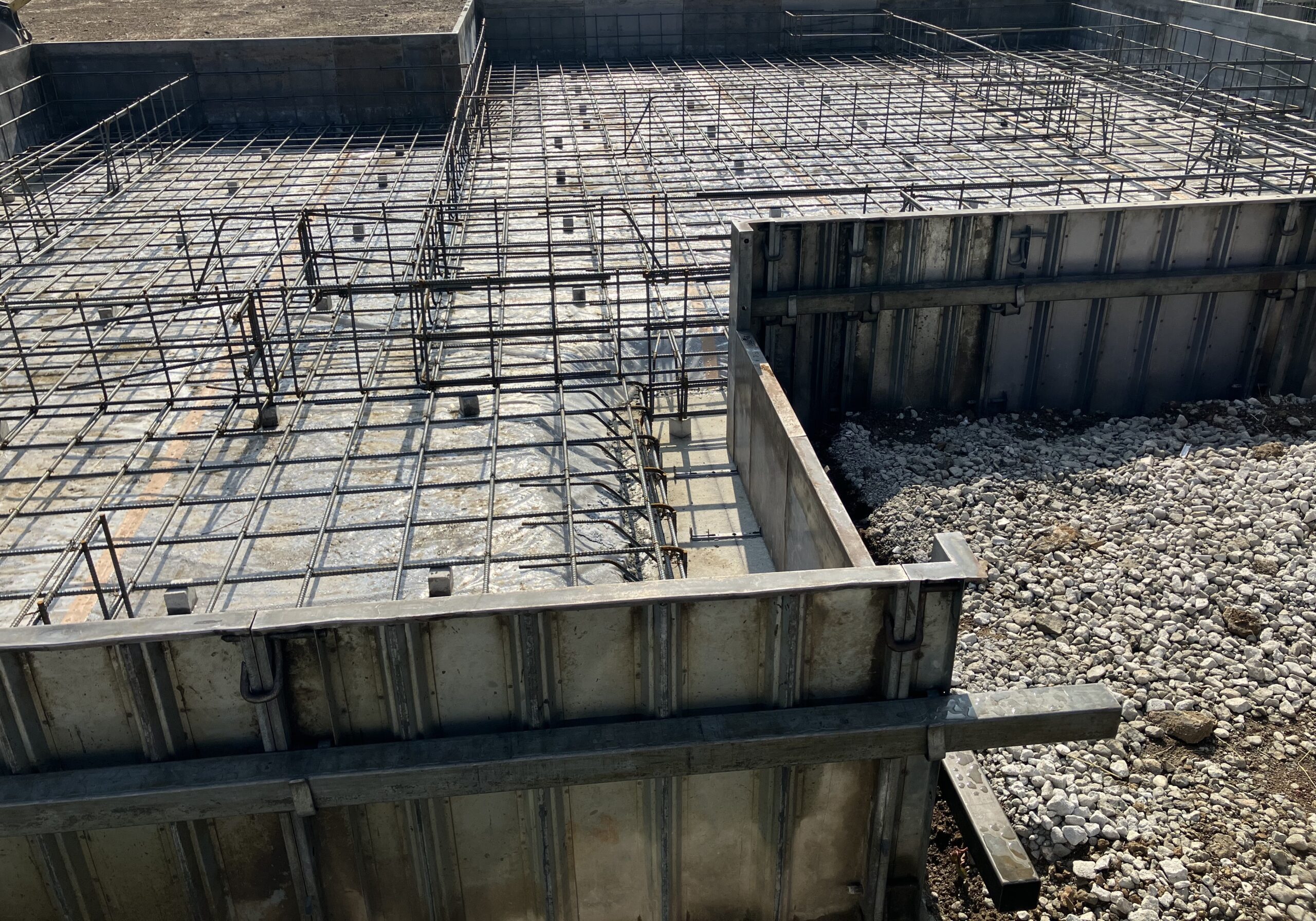 2/17　　基礎配筋検査に行きました